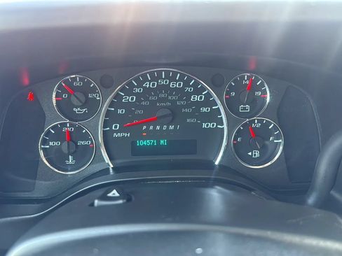 Used 2022 Chevrolet Express 2500 w/ Driver Convenience Package RWD image 14