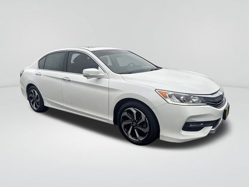 Used 2016 Honda Accord EX-L image 9