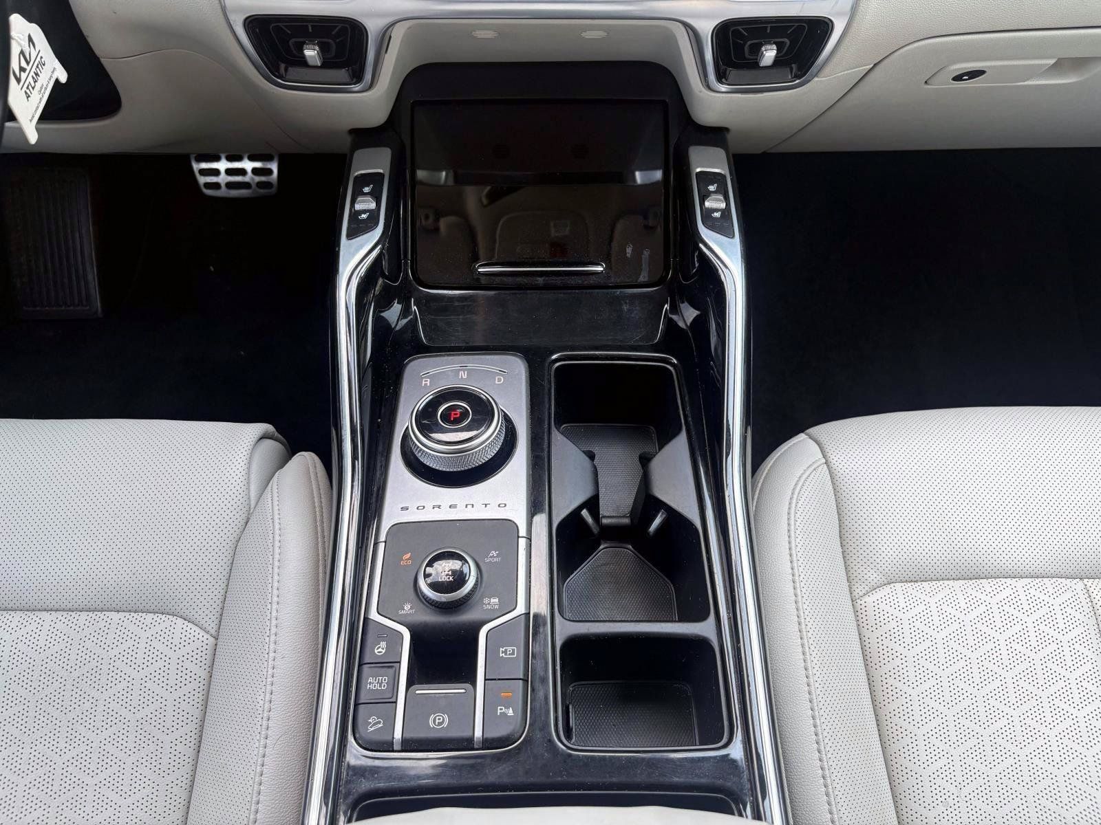 Certified 2023 Kia Sorento SX Prestige AWD/4WD image 18