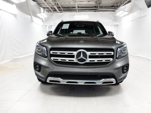 Used 2022 Mercedes-Benz GLB 250 4MATIC image 2