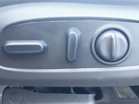 Used 2019 Chevrolet Blazer RS w/ LPO, Floor Liner Package image 17