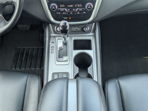 Used 2023 Nissan Murano SV AWD/4WD image 6