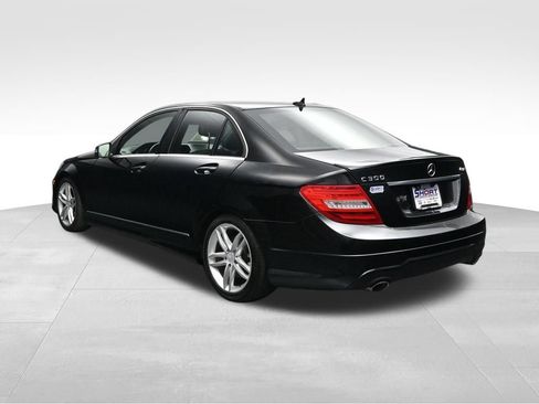 Used 2013 Mercedes-Benz C 300 4MATIC Sedan image 3