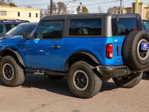 Used 2022 Ford Bronco Black Diamond w/ Sasquatch Package image 7