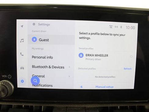 Used 2023 Toyota RAV4 XLE Premium image 4