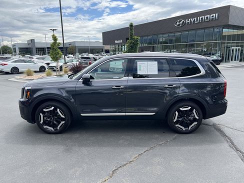 Used 2025 Kia Telluride S AWD/4WD image 12