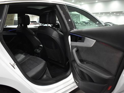 Used 2022 Audi A5 2.0T Prestige image 34