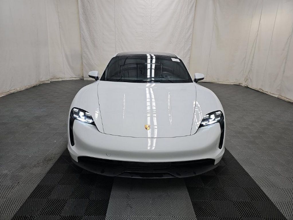 Used 2023 Porsche Taycan 4S w/ Premium Package AWD/4WD image 3