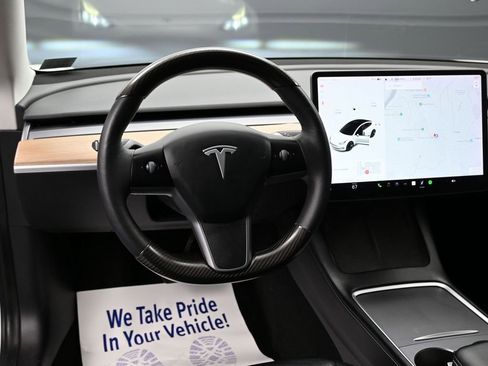 Used 2021 Tesla Model 3 Standard Range Plus image 36