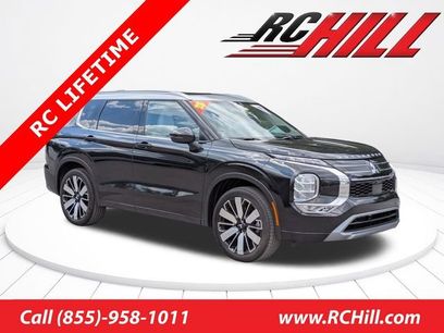 New 2025 Mitsubishi Outlander AWD