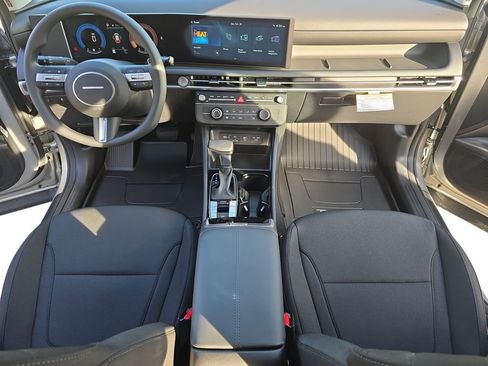 New 2026 Hyundai Tucson SE image 9