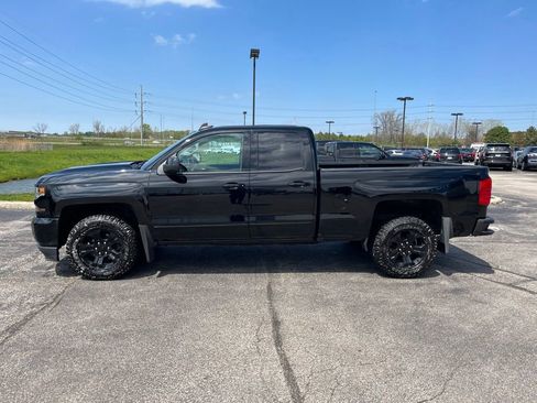 Used 2019 Chevrolet Silverado 1500 LT w/ All Star Edition AWD/4WD image 4