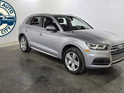 Used 2018 Audi Q5 2.0T Premium Plus w/ Premium Plus Package