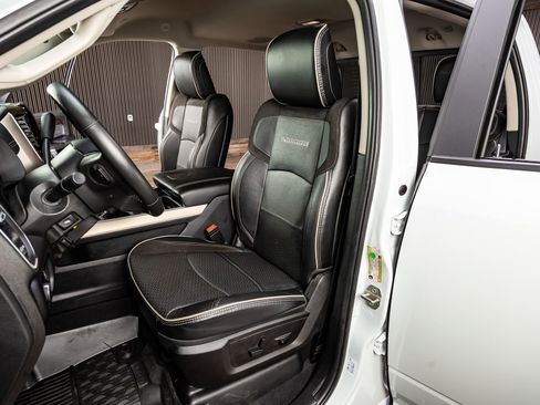 Used 2024 RAM 3500 Laramie w/ Bed Utility Group image 30