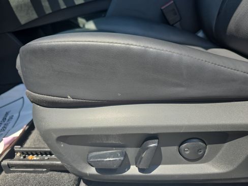 Used 2023 Nissan Rogue SV w/ SV Premium B Package FWD image 27