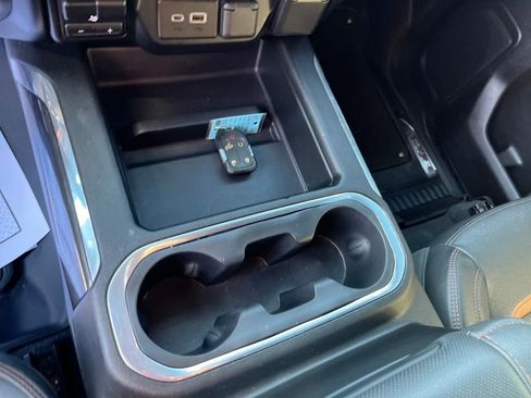 Used 2021 GMC Sierra 1500 AT4 image 16