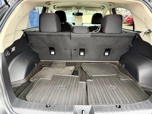 Used 2016 Subaru Crosstrek 2.0i Premium image 13