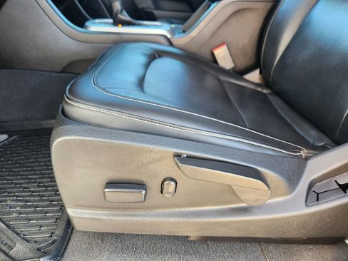 Used 2019 Chevrolet Colorado ZR2 AWD/4WD image 15