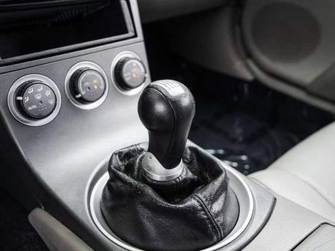Used 2003 Nissan 350Z Touring RWD image 13