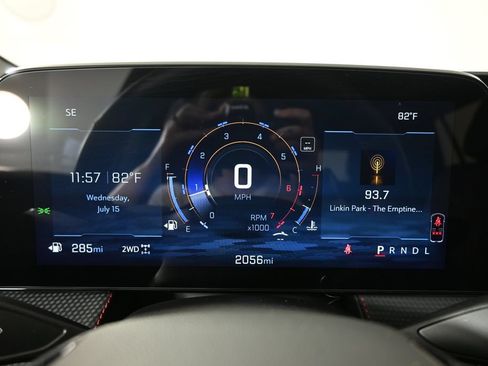 Used 2025 Chevrolet Equinox RS w/ Safety and Technology Package AWD/4WD image 25