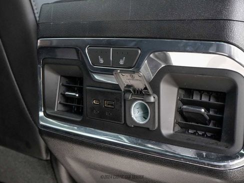 Used 2019 Chevrolet Silverado 1500 High Country w/ Technology Package image 42