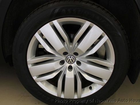 Used 2019 Volkswagen Atlas SEL Premium image 52