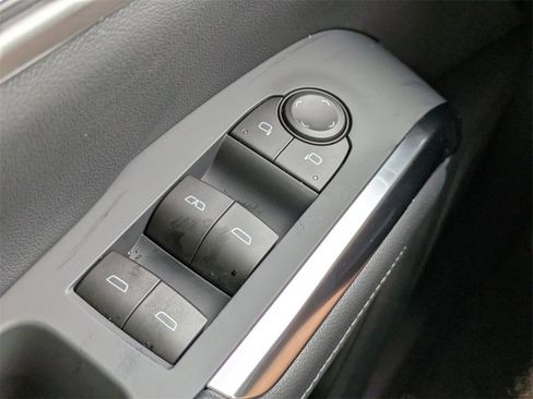 New 2026 Chevrolet Traverse LT w/ Driver Confidence Package image 37