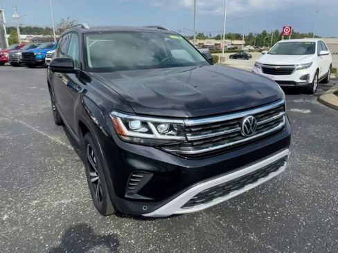 Used 2022 Volkswagen Atlas SEL image 3