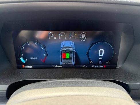Used 2025 Ford F150 XLT w/ Equipment Group 301A Standard AWD/4WD image 17