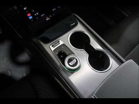New 2026 Cadillac Vistiq Sport w/ LPO, Floor Liner Package image 15