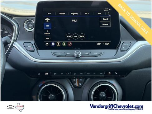 Certified 2025 Chevrolet Blazer LT FWD image 16