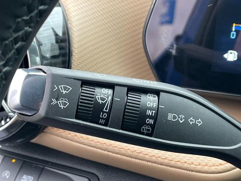 Used 2025 Chevrolet Equinox ACTIV w/ Convenience Package III image 38