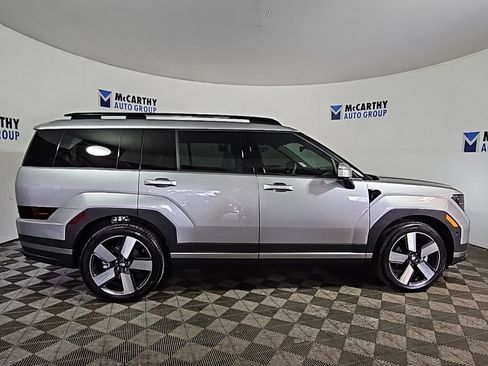 Used 2024 Hyundai Santa Fe Limited image 17