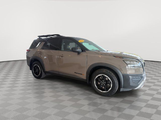 Used 2023 Nissan Pathfinder Rock Creek AWD/4WD image 13