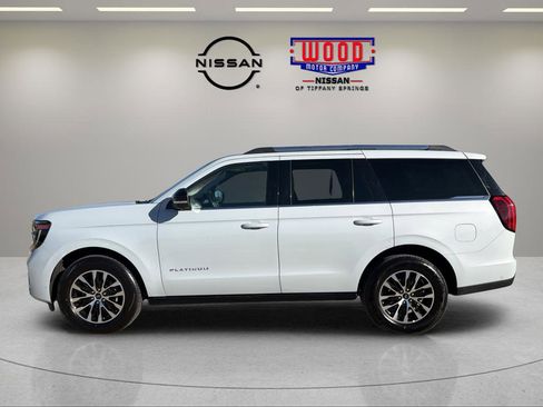Used 2025 Ford Expedition Platinum AWD/4WD image 5