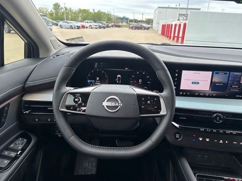 Used 2025 Nissan Murano SL w/ Cargo Package AWD/4WD image 12