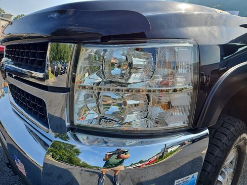 Used 2009 Chevrolet Silverado 3500 LTZ w/ LTZ Plus Package AWD/4WD image 30