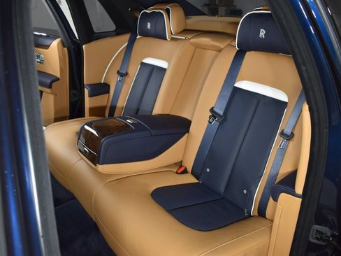 Certified 2025 Rolls-Royce Ghost AWD/4WD image 31