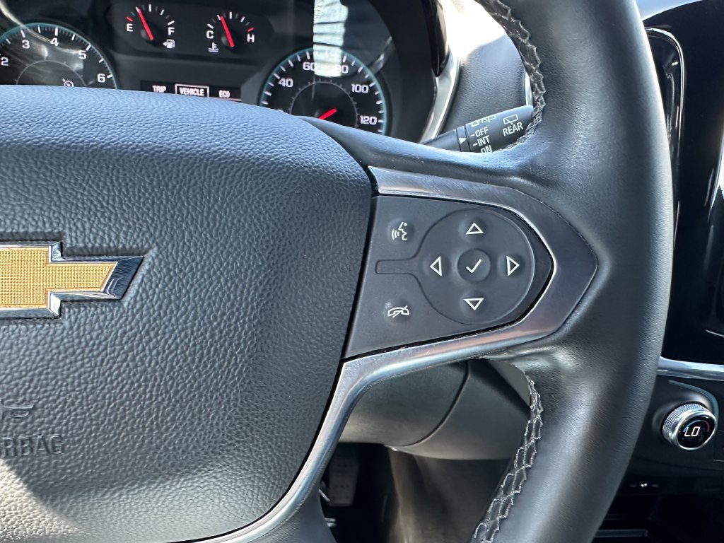 Used 2023 Chevrolet Traverse LT w/ LPO, Cargo Package AWD/4WD image 27