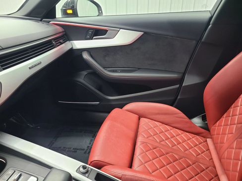 Used 2019 Audi S4 Premium Plus w/ Premium Plus Package AWD/4WD image 26
