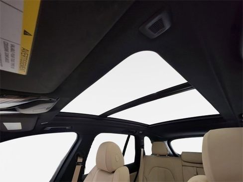 Used 2020 BMW X5 sDrive40i image 26