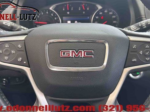 Used 2021 GMC Terrain SLT w/ Infotainment Package II FWD image 18