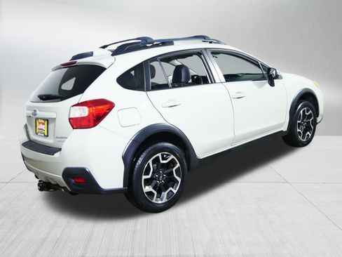 Used 2017 Subaru Crosstrek 2.0i Limited AWD/4WD image 7