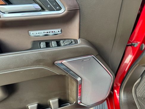 Used 2023 GMC Sierra 1500 Denali w/ Technology Package image 17