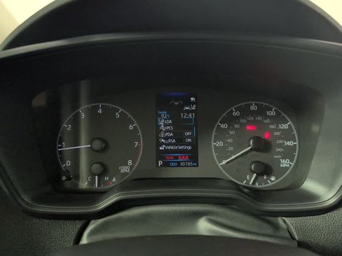 Used 2025 Toyota Corolla LE FWD image 24