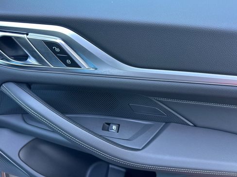 Used 2025 BMW i4 eDrive40 image 21