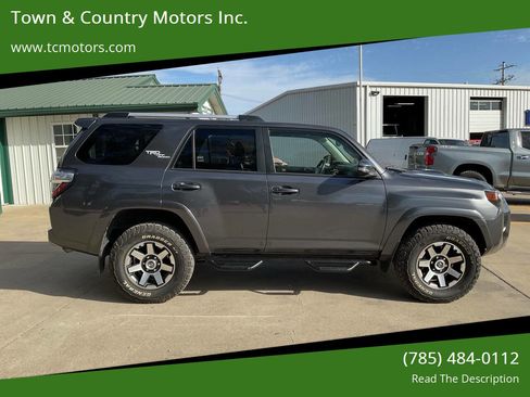 Used 2018 Toyota 4Runner TRD Off-Road Premium image 1