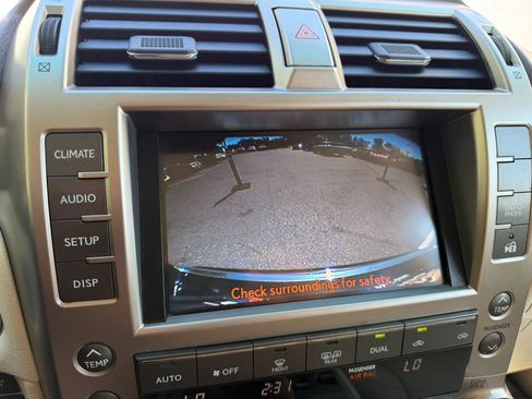 Used 2012 Lexus GX 460 image 36