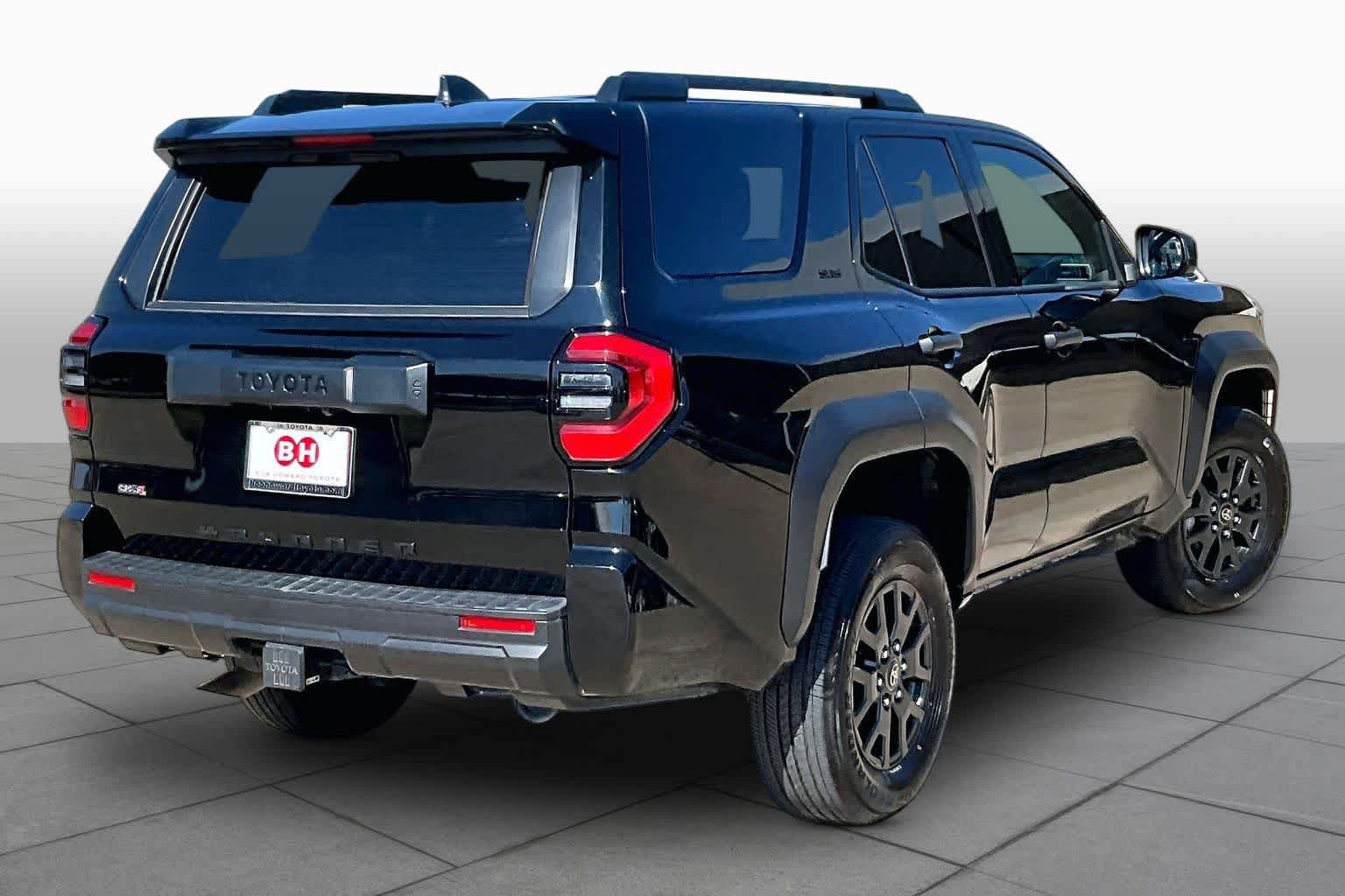 Used 2026 Toyota 4Runner SR5 AWD/4WD image 11