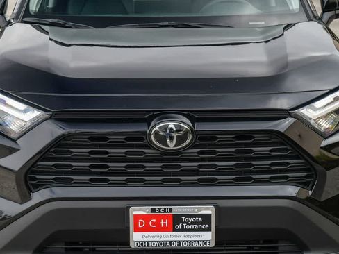 Used 2025 Toyota RAV4 XLE Premium w/ Weather Package FWD image 5